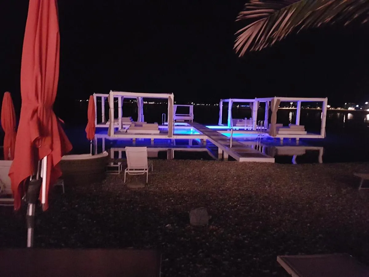 Apartments Sime Sukošan Kroatien